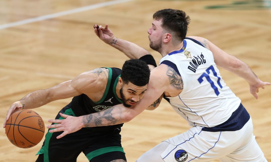 开云- 龙母为什么失去对龙的控制 